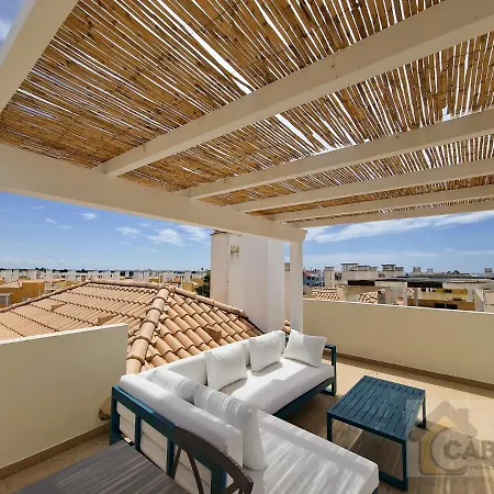 Royal Terrace T2 By Yha Conceicao (Faro)